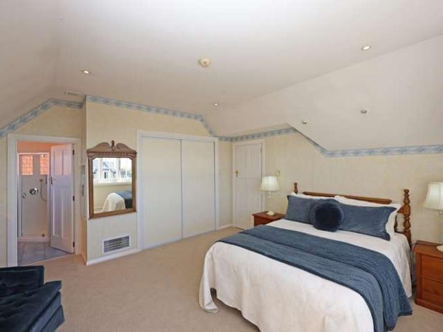 House for sale in Otakou