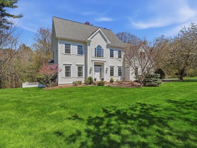 House for sale in Shrewsbury, Massachusetts