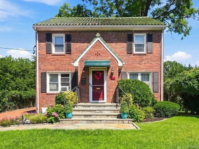 House for sale in Hartsdale, New York