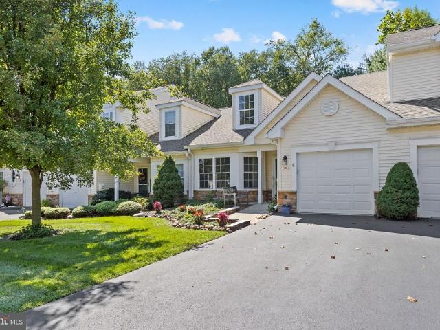 Townhouse for sale in Villages at Hamilton, Hamilton Township