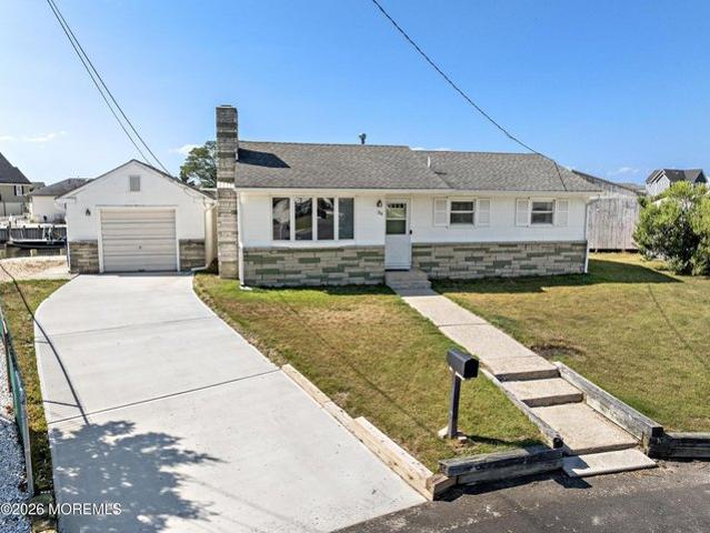 House for sale in Egg Harbor, Wisconsin