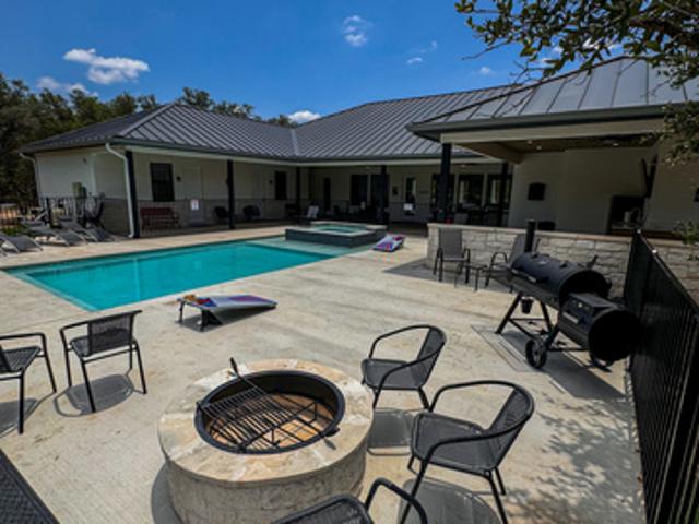 House for sale in Concan