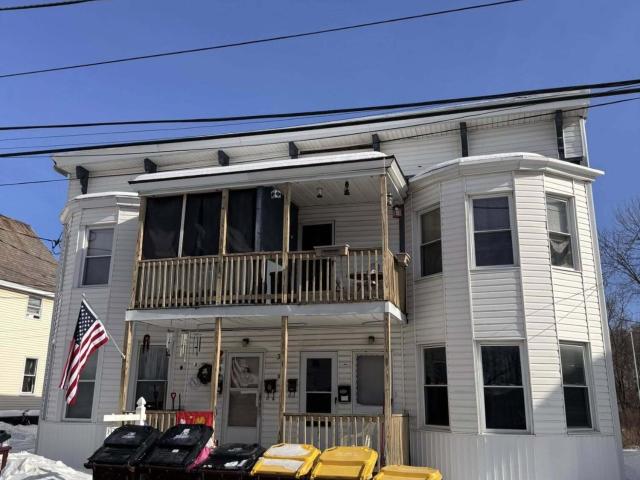 House for sale in Saratoga, New York