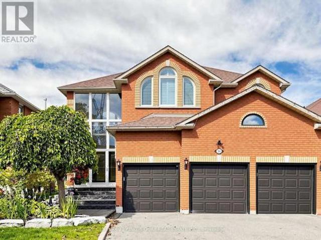 House for sale in Barrie, Ontario