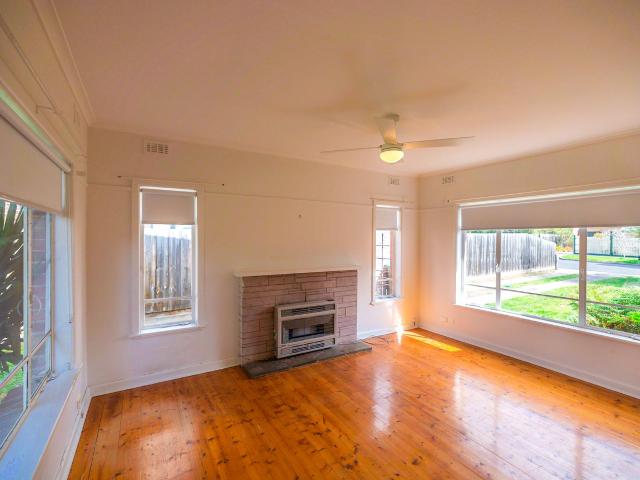House for rent in Bentleigh East, Melbourne
