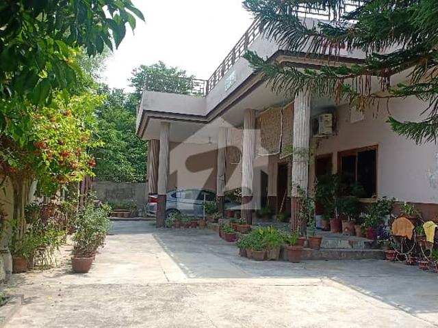 House for sale in Gujrat, Islamabad Capital Territory