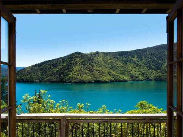 House for sale in Marlborough