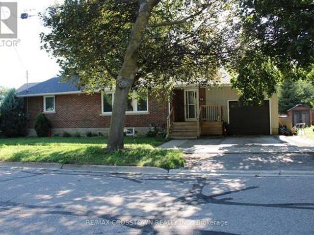 House for sale in New Tecumseth, Ontario