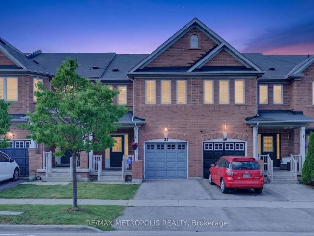 Townhouse for sale in Woburn, Ontario