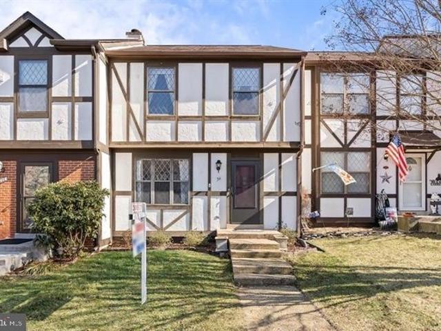 Townhouse for sale in Virginia