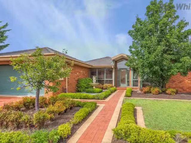House for rent in Keilor, Victoria