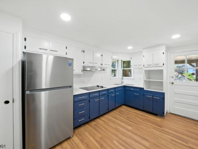 House for sale in Bloomsbury, New Jersey