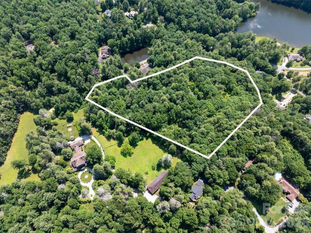 House for sale in East Flat Rock, North Carolina