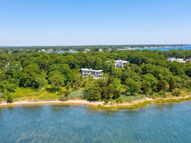 House for sale in Center Moriches, Town of Brookhaven