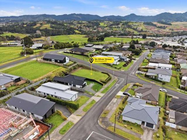 Land for sale in Kawau Island, Oroua County