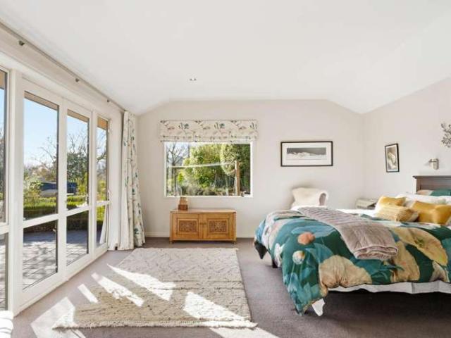 Property for sale in Otakou