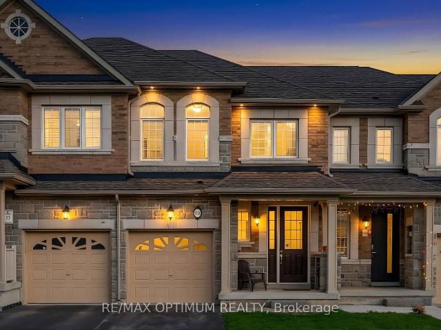 Townhouse for sale in Woburn, Ontario