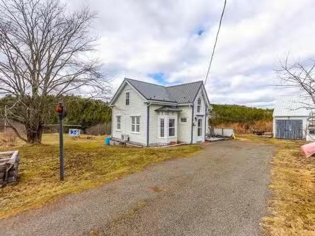 House for sale in Port Greville, Nova Scotia