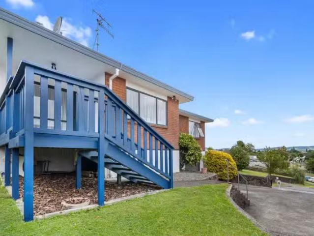 House for sale in Omokoroa, Bay Of Plenty