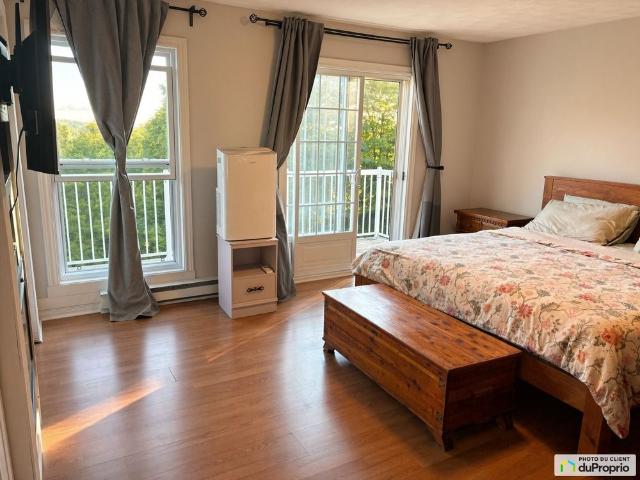 House for rent in Perkins, Val-des-Monts