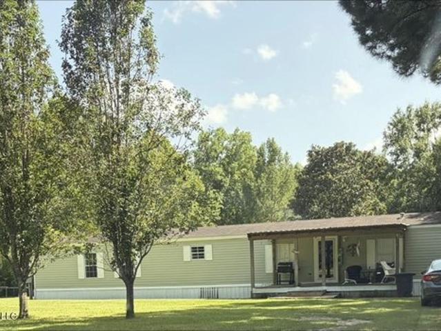 House for sale in Carriere, Mississippi