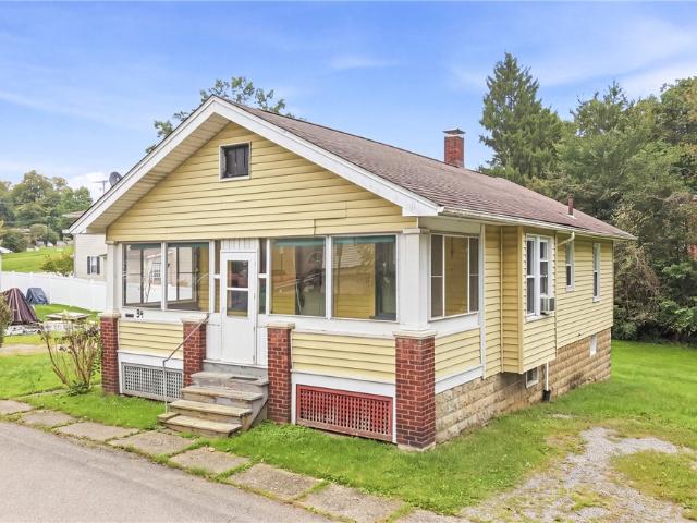 House for sale in Sharpsville, Mercer County