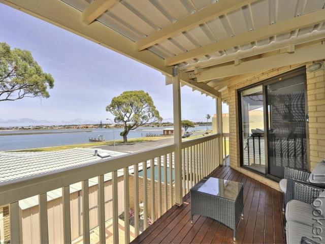 Apartment for rent in Parklands, Western Australia