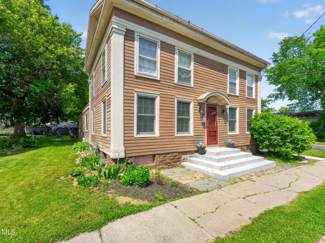 House for sale in Saratoga, New York