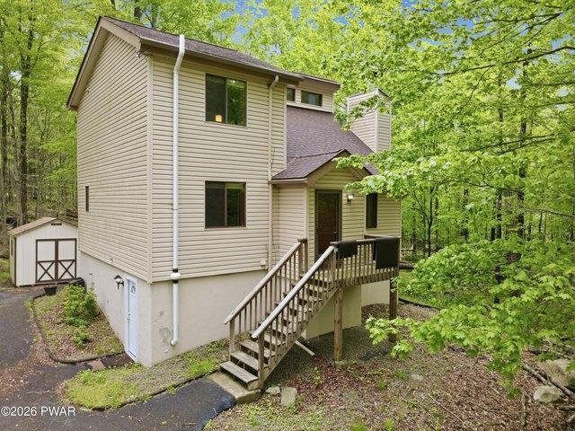 House for sale in Lake Ariel, Pennsylvania