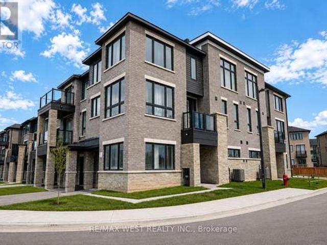 House for sale in Barrie, Ontario