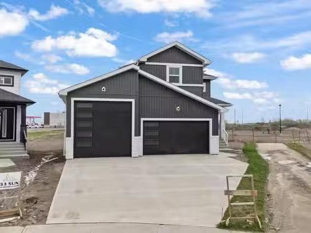 House for sale in Stony Plain, Alberta