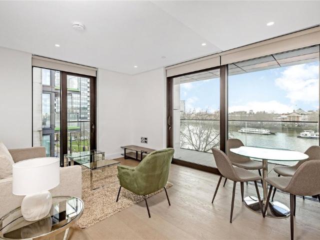 Apartment for rent in Vauxhall, Greater London