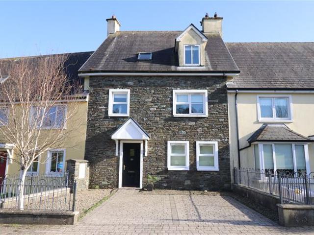 Townhouse for sale in Strand, South Tipperary