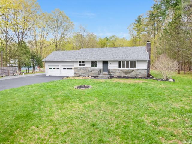 House for sale in Bloomington, New York