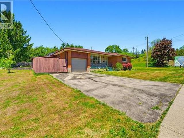 House for sale in Kitchener, Ontario