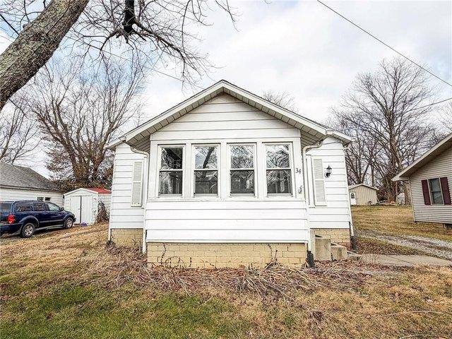 House for sale in Albion, Illinois