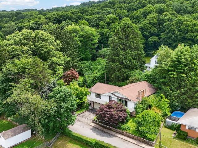 House for sale in Carbon, Pennsylvania
