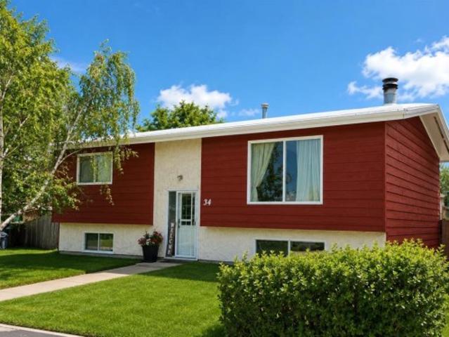 House for sale in Whitecourt, Alberta