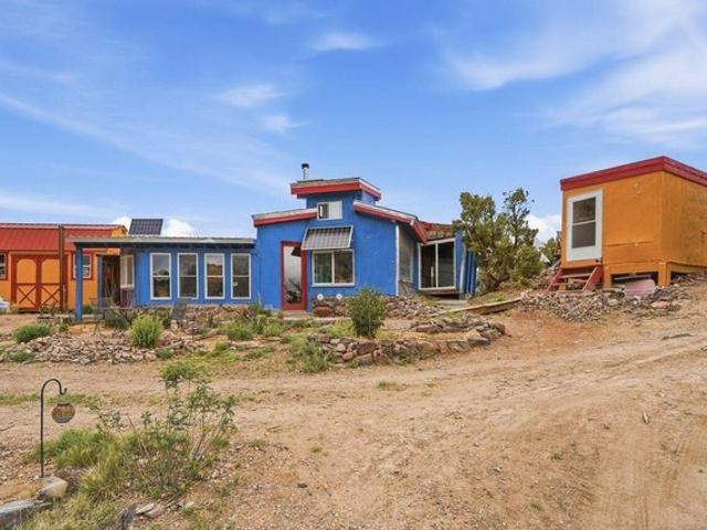 Townhouse for sale in Cerrillos, New Mexico