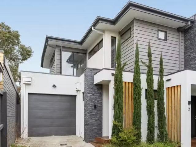 Condo for rent in Camerons Creek, Victoria