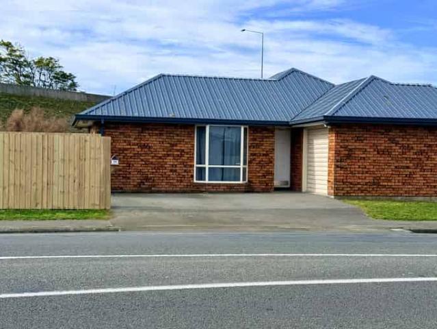 House for rent in Addington, Canterbury