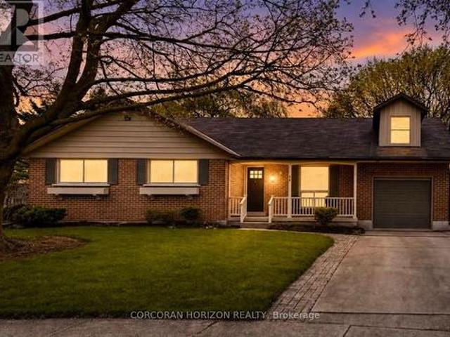 House for sale in Kitchener, Ontario