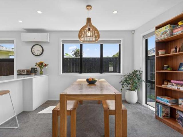 House for sale in Days Bay, Wellington