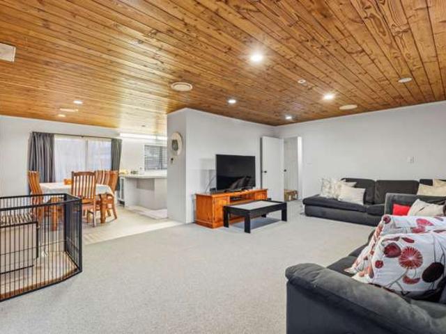 House for sale in Owhata