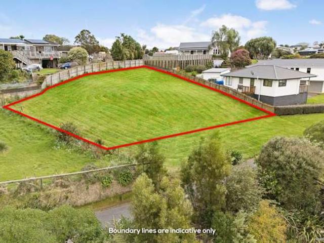 Land for sale in Waiuku