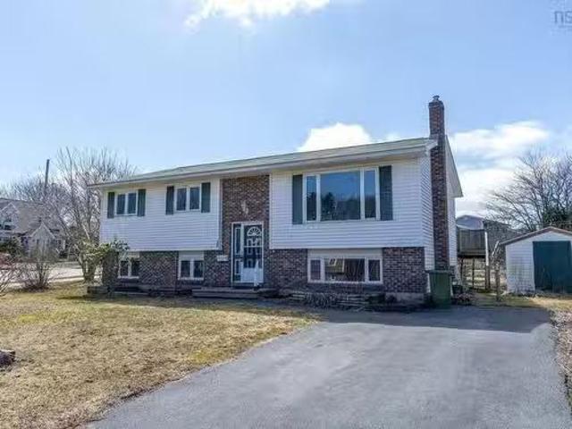 House for sale in Dartmouth, Nova Scotia