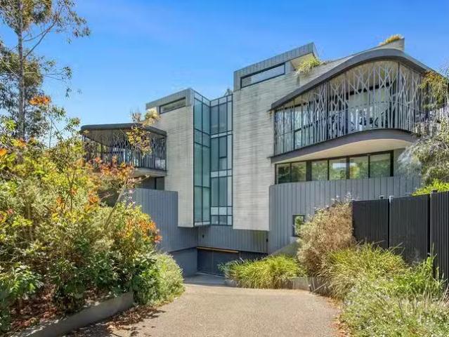 House for rent in Parkville