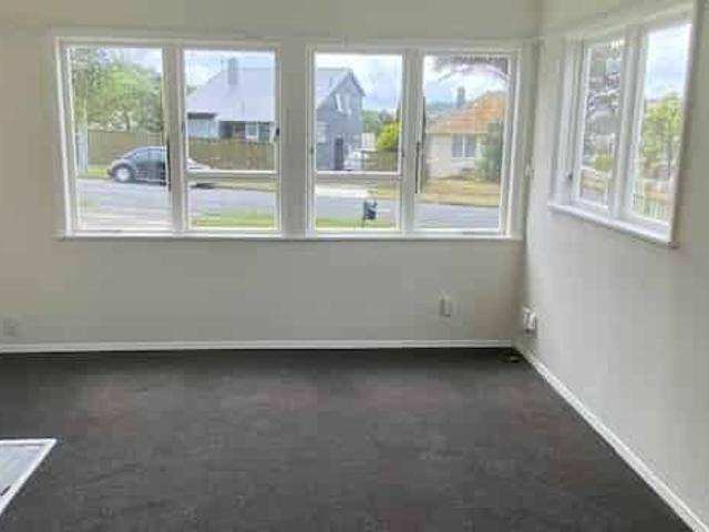 House for rent in Papakaio, Wellington