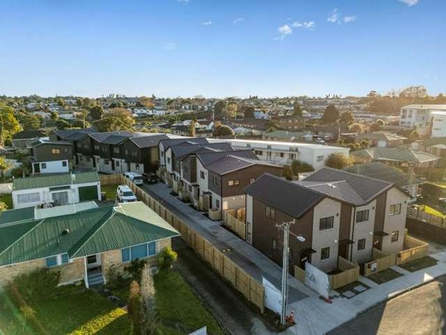 House for sale in Manurewa, Oroua County