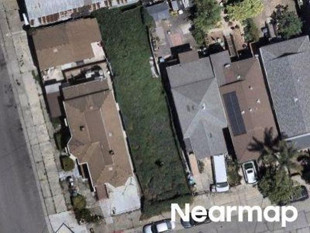 Land for sale in Oakland, California